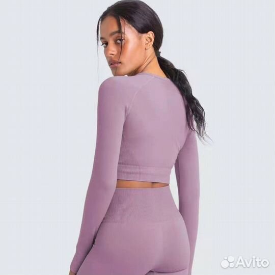 Костюм бесшовный спортивный женский для фитнеса