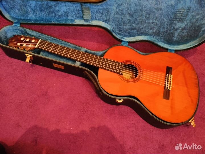 Классическая гитара Yamaha C300a