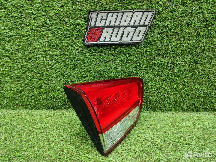 Стоп-вставка задняя левая Kia Carens RP L4NA 2013