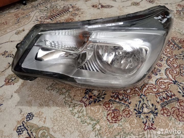 Фара на subaru forester 2016-2019
