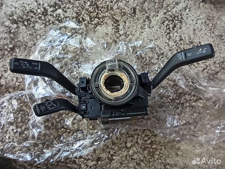 Переключатель подрулевой passat cc