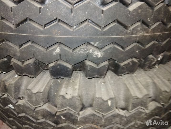 Омскшина Я-245 215/90 R15C