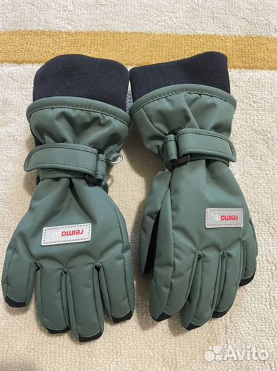 Перчатки новые reima 3