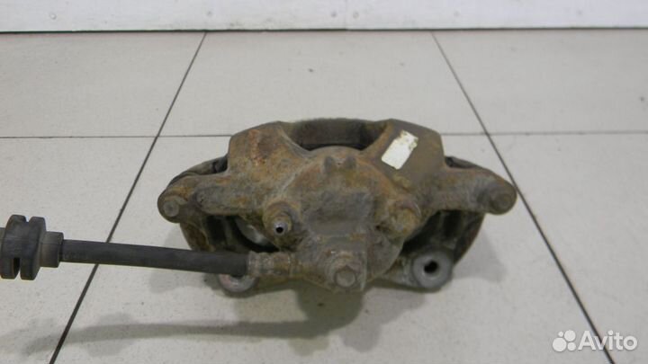 Суппорт передний левый