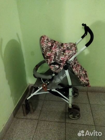 Прогулочная коляска трость