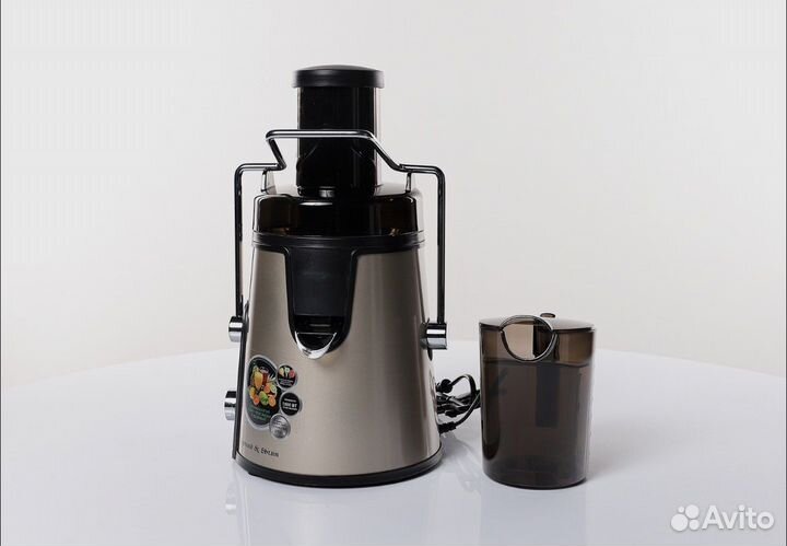 Электрическая центробежная соковыжималка EJ750