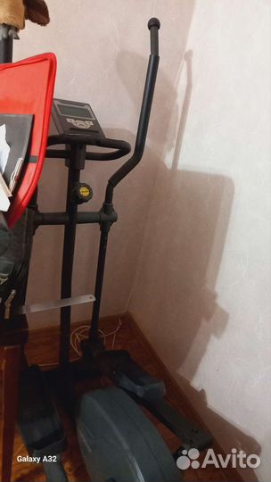 Эллиптический тренажер torneo