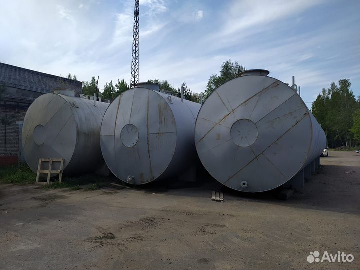 Емкость, резервуар горизонтальный V150m3