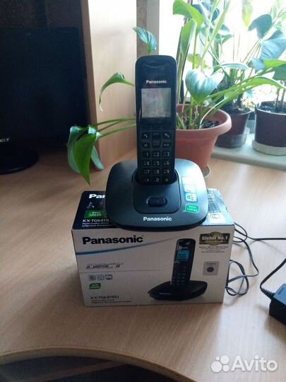 Телефон panasonic