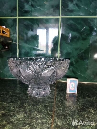 Хрустальная ваза салатник