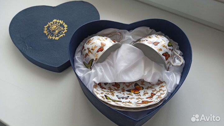 Фарфоровая чайная пара