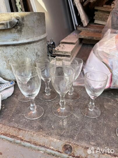 Хрустальные стеклянные рюмки на ножке СССР