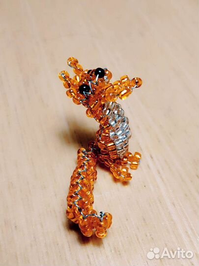 Белка из бисера