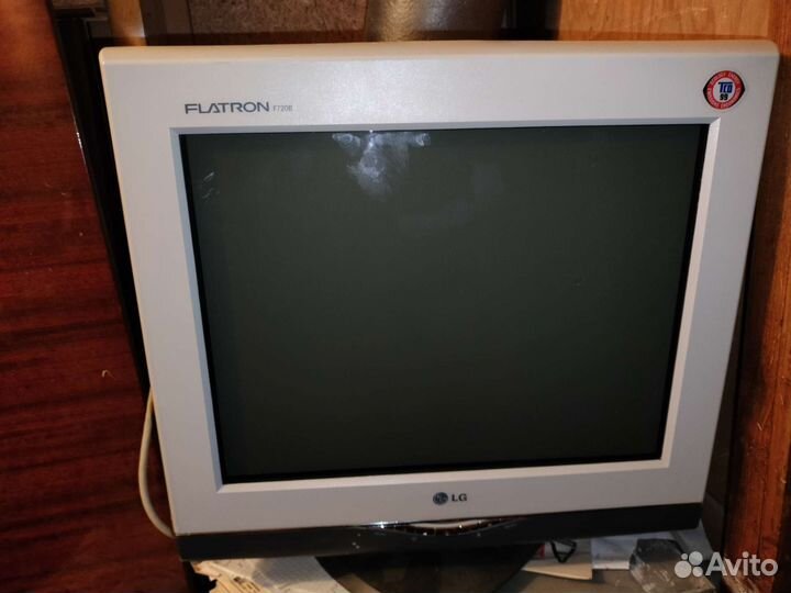 Кинескопный Монитор LG flatron