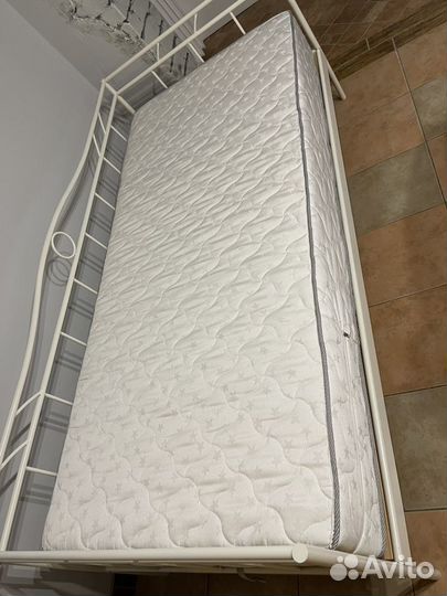 Кровать 90х200 IKEA бу