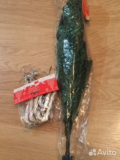 Елка искусственная