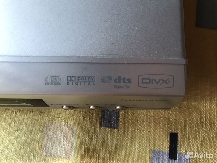 DVD плеер Toshiba SD-580SR