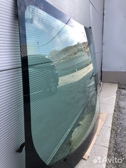 Лобовое стекло Range Rover Sport