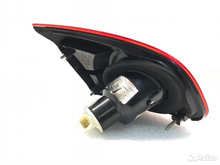 Фонарь задний правый Nissan Qashqai 1.6 2009