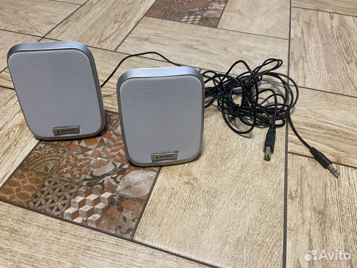 Колонки для компьютера/ноутбука