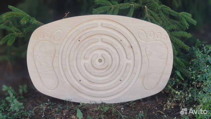 Балансборд с лабиринтом