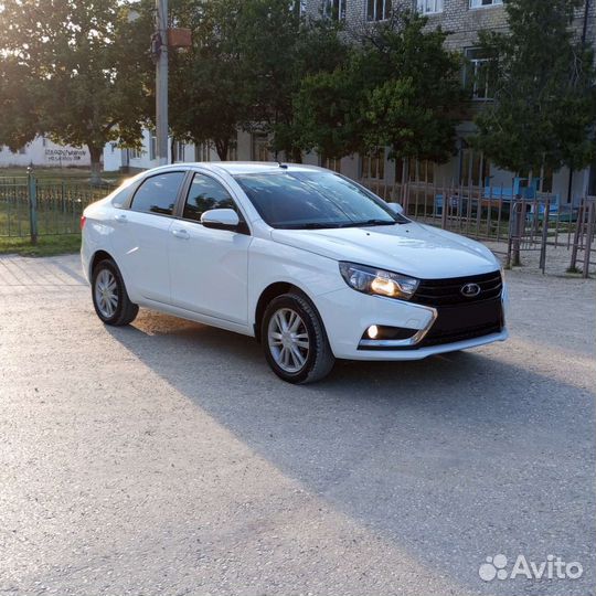 LADA Vesta 1.6 AMT, 2018, 145 000 км
