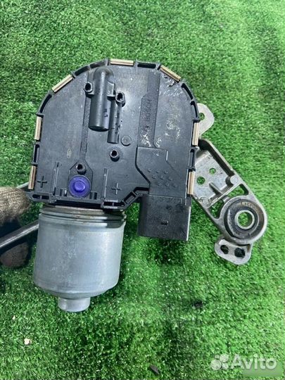 Моторчик стеклоочистителя передний Ford Focus CB