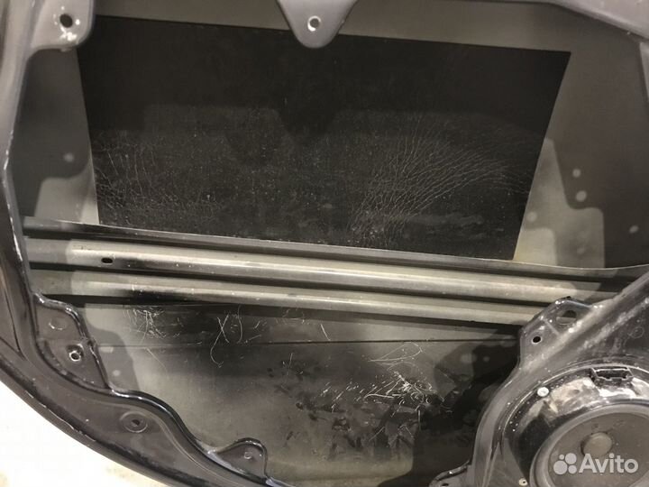 Дверь задняя левая skoda octavia a5