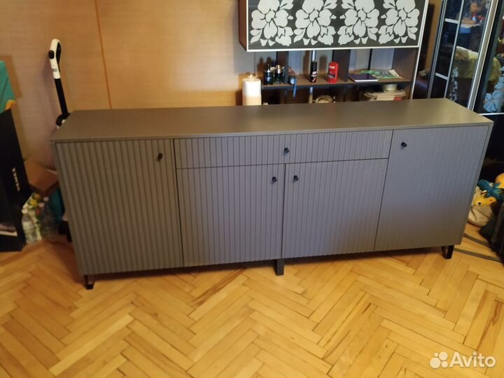 Комод с ящиками