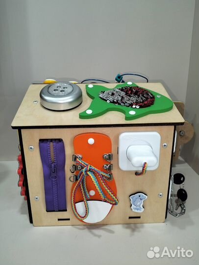 Бизиборд домик со светом большой