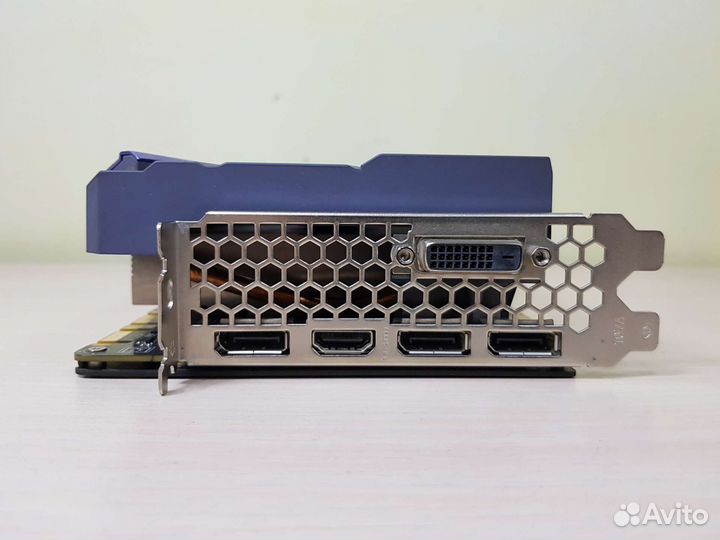 Видеокарта GTX 1080 Ti GameRock Premium 11Gb 352b