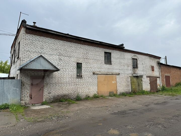 Здание, 225 м²