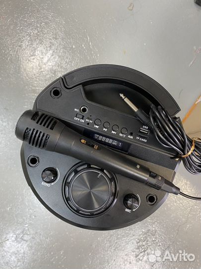 Музыкальная колонка с блютузом