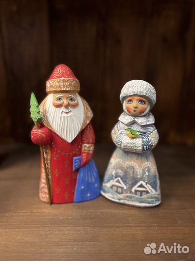 Дед Мороз и снегурочка из дерева