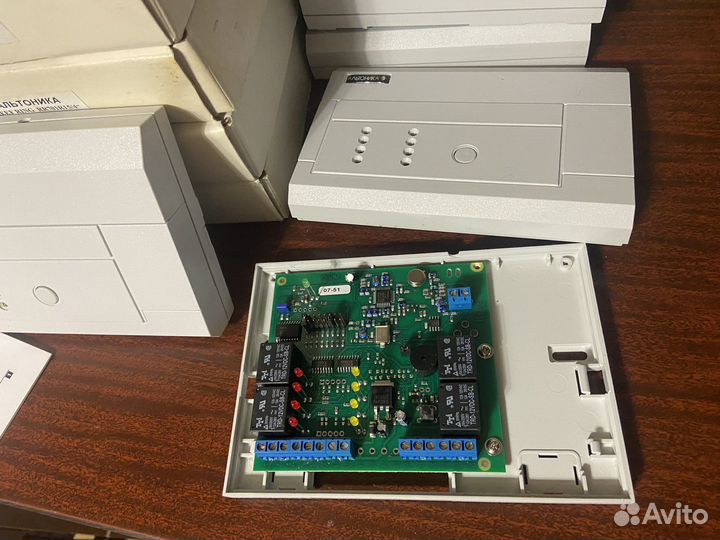 Приемник альтоника RR-701R15/4