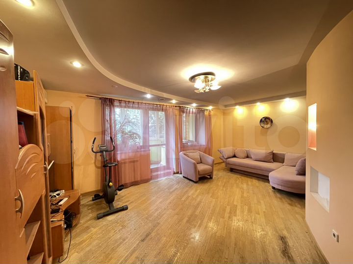5-к. квартира, 114,2 м², 4/9 эт.