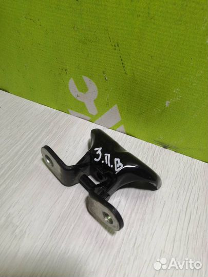 Петля двери задней правой верхняя Киа Оптима 3