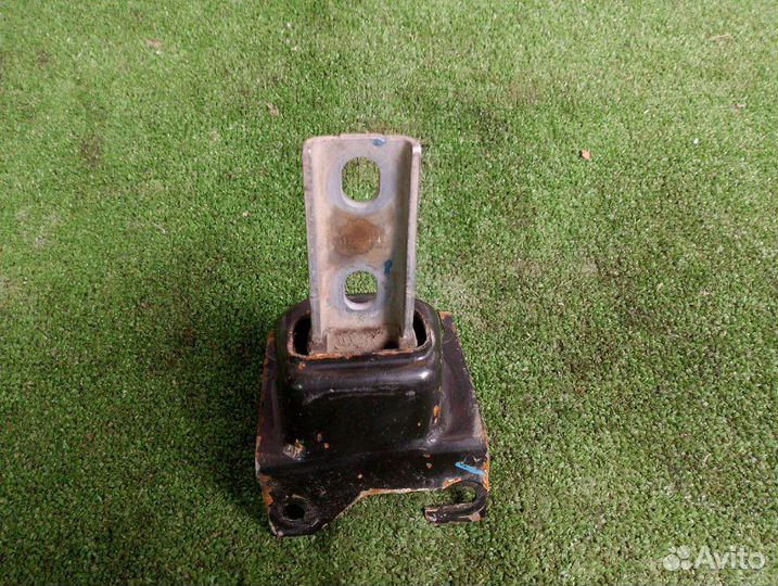 Подушка МКПП Renault Logan 1.6 2017