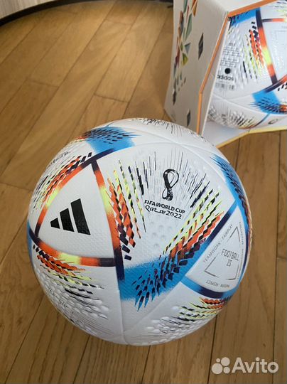 Футбольный мяч adidas размер 5