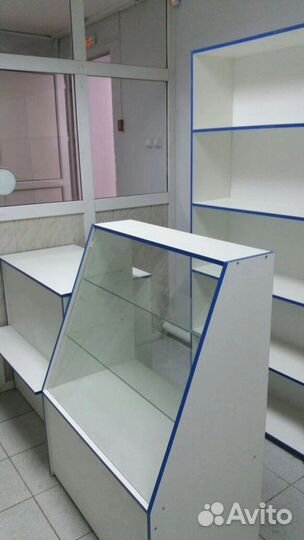 Стеллажи, прилавки, витрины для магазина