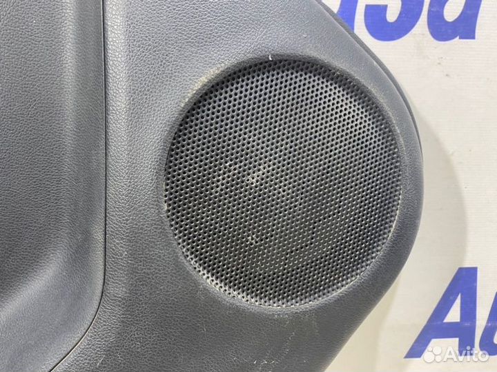 Обшивка двери задняя левая Kia Rio 3 седан 1.4