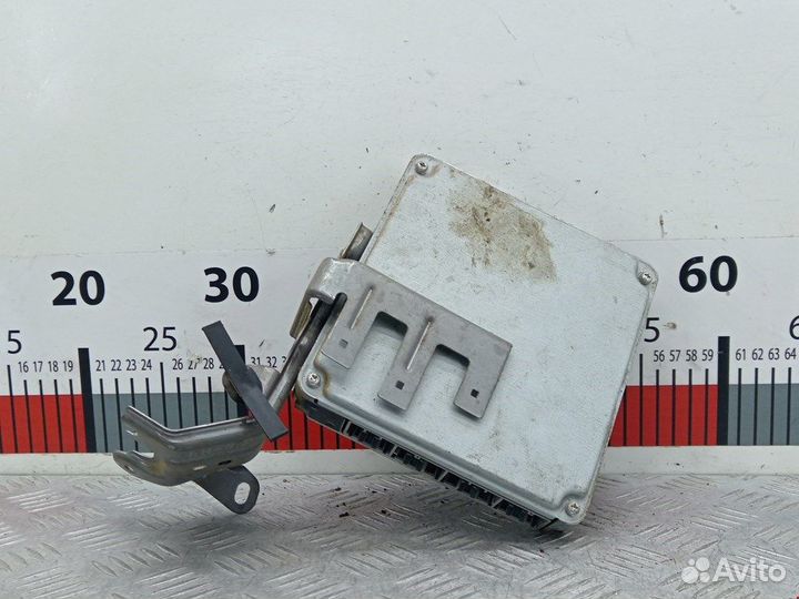 Блок управления двигателем Toyota Hilux Pick Up