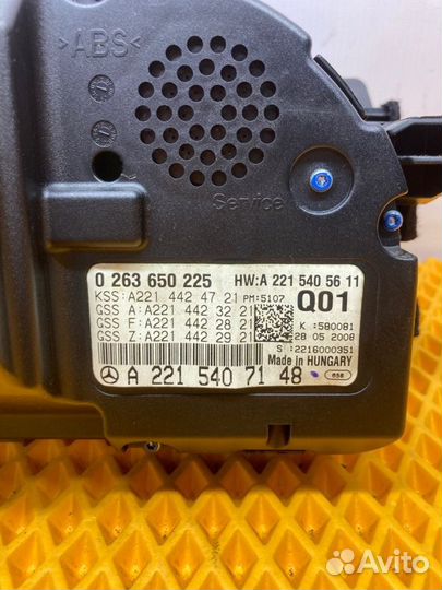 Панель приборов Mercedes S W221 3.5 2009