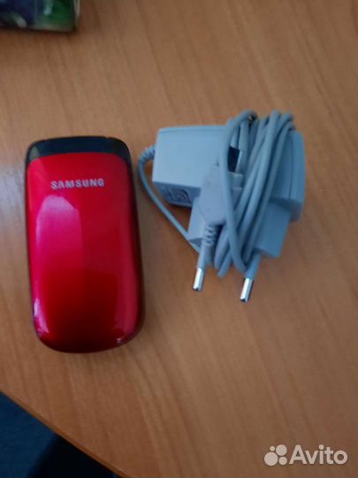 Samsung B5722