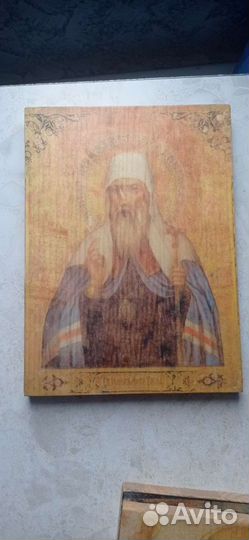 Икона на дереве