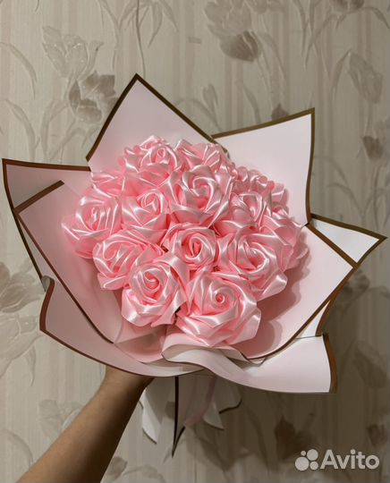 Букет из атласных лент