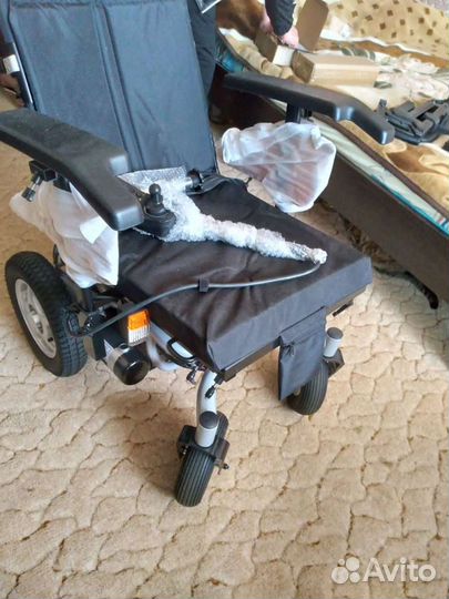 Инвалидное кресло коляска с электроприводом KY111