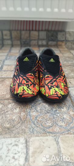 Сороконожки adidas messi 31 EUR