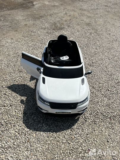 Электрическая машинка детская