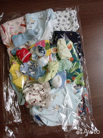 Вещи пакетом, памперсы размеры 50,56,62.68